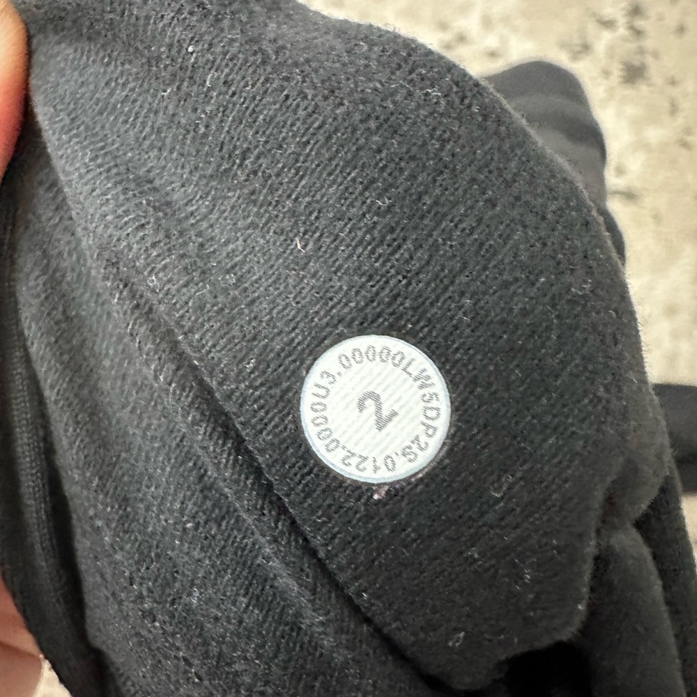 Lululemon Ready to Rulu High-Rise Jogger Size 2 - Black - Picture 4 of 4